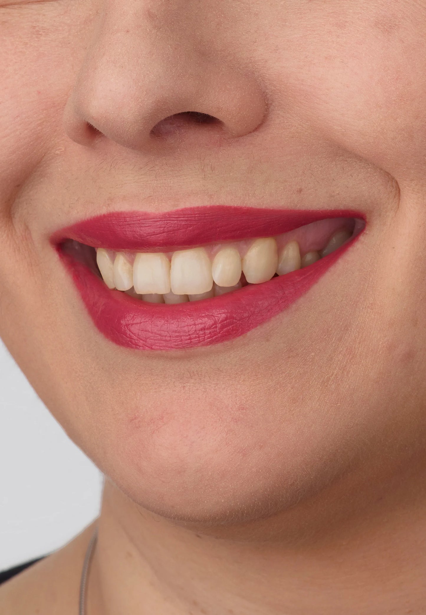 Isadora Perfect Moisture Lipstick - ZM Cosmetics
